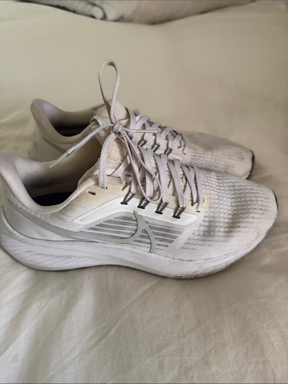 Light Gray Men's nike pegasus Running Sneakers - Neutral Performance Trainer